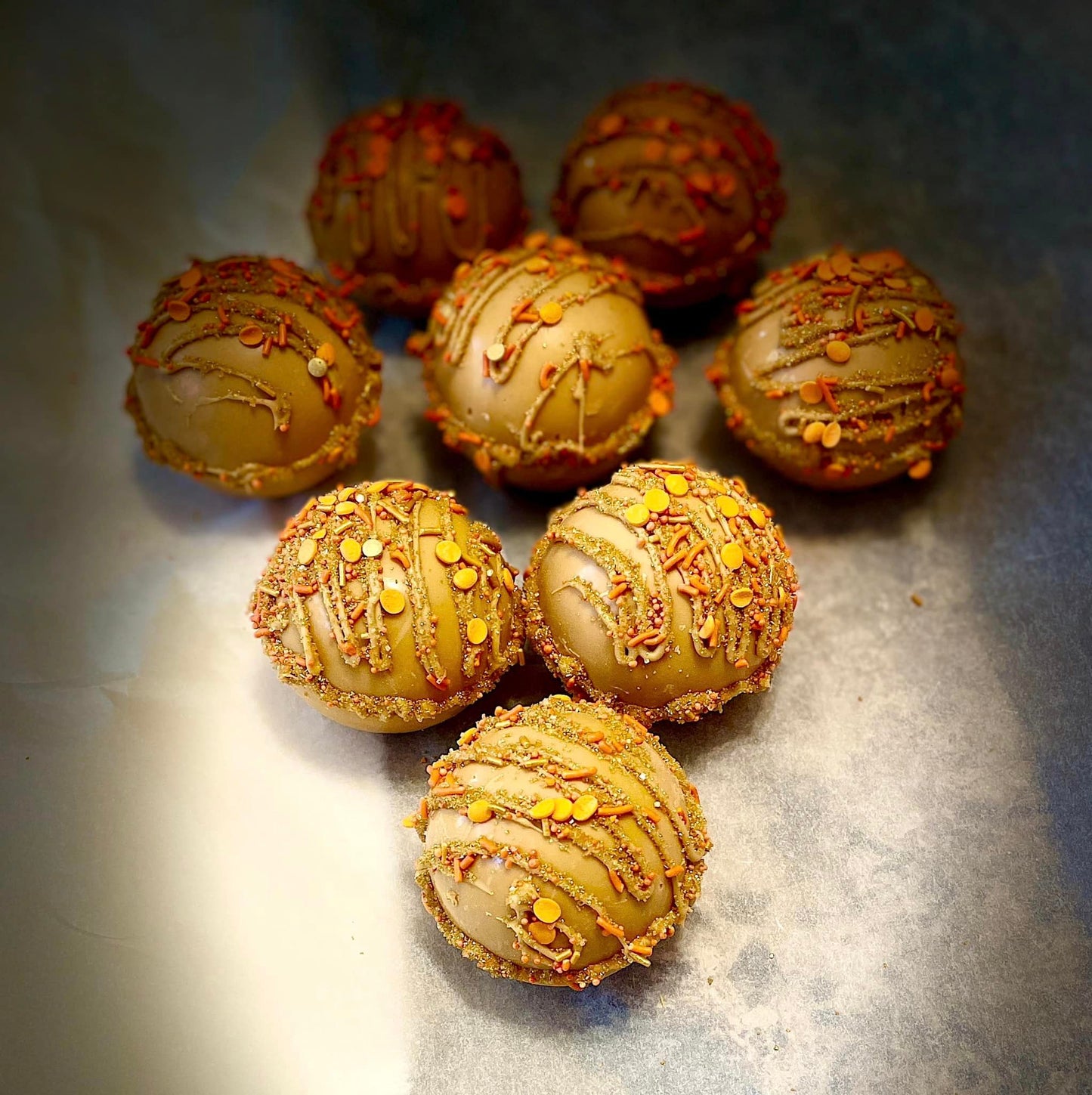 Pumpkin Spice Caramel White Hot Chocolate Bomb